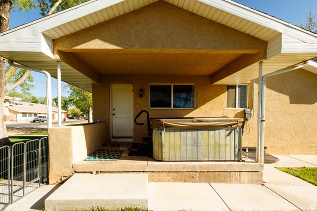 Image 33 of property listing at 611 S 175 E, Kanab, UT 84741