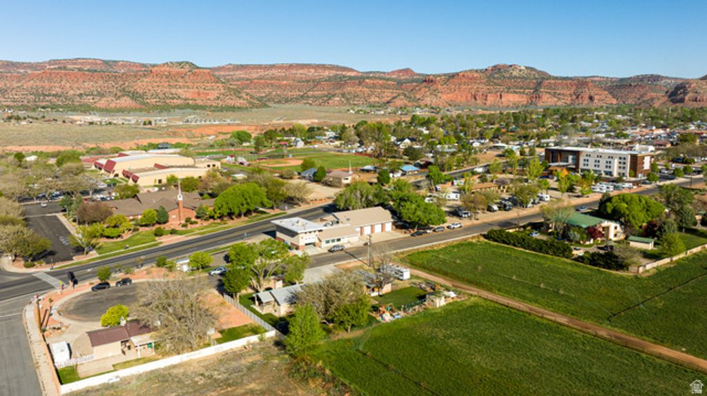 Image 43 of property listing at 611 S 175 E, Kanab, UT 84741