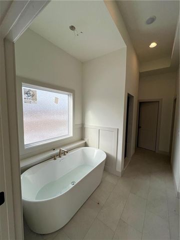 2411 W 177th Terrace, Overland Park, KS 66085