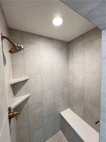 2411 W 177th Terrace, Overland Park, KS 66085