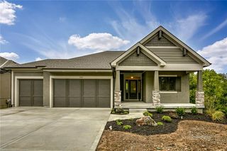 2411 W 177th Terrace, Overland Park, KS 66085