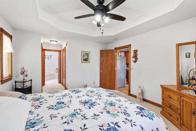 489 Braatz DRIVE, Kewaskum, WI 53040