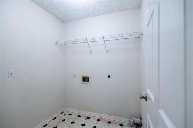 585 Cowan Road, Covington, GA 30016