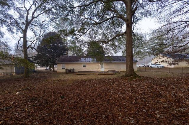 585 Cowan Road, Covington, GA 30016
