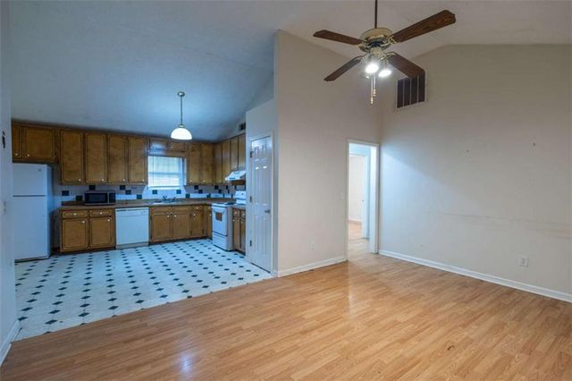 585 Cowan Road, Covington, GA 30016