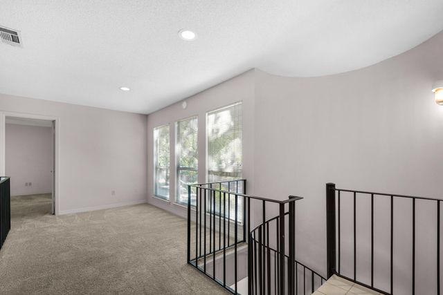 905 Woodbriar Court, Fort Walton Beach, FL 32547