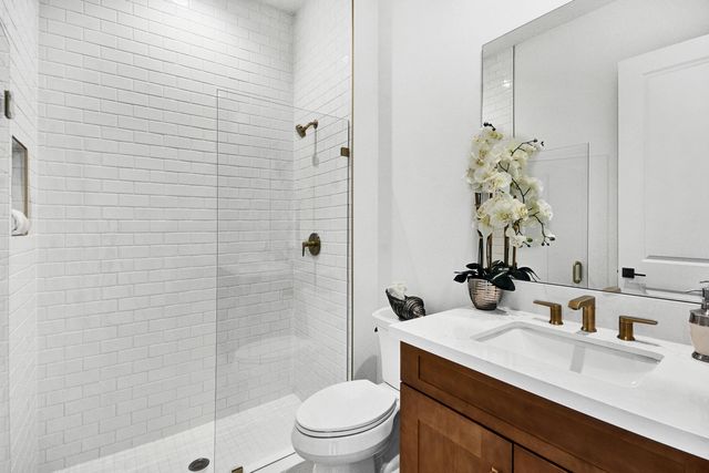 10005 Driftwood Way, Palm Beach Gardens, FL 33412