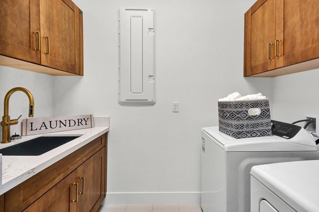 10005 Driftwood Way, Palm Beach Gardens, FL 33412