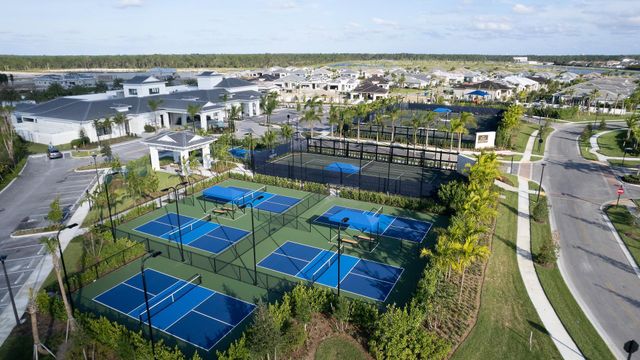 10005 Driftwood Way, Palm Beach Gardens, FL 33412