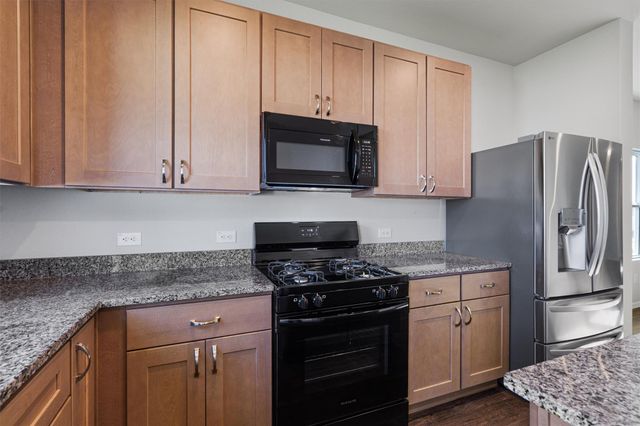 122 Bluestem DR, Elgin, TX 78621