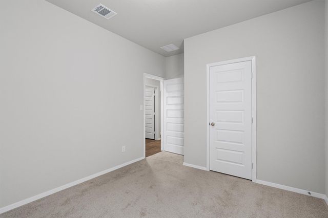 122 Bluestem DR, Elgin, TX 78621