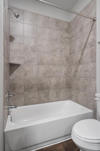 122 Bluestem DR, Elgin, TX 78621