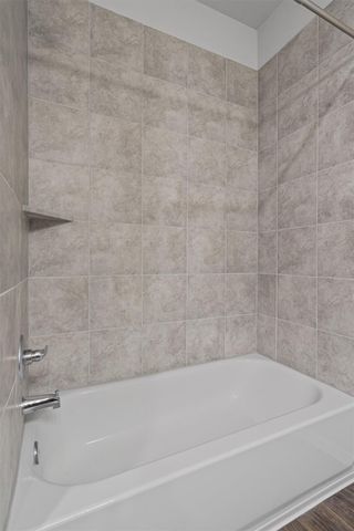 122 Bluestem DR, Elgin, TX 78621