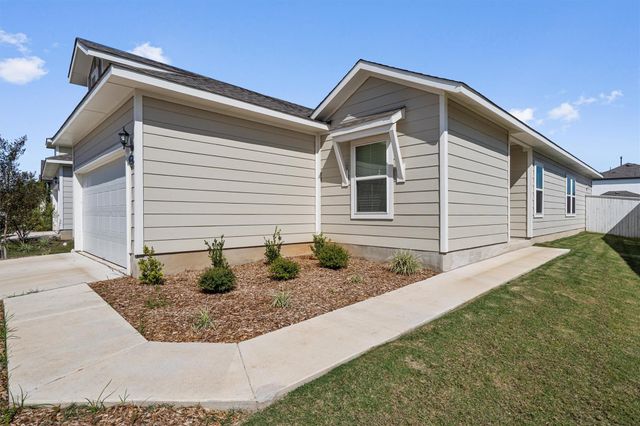122 Bluestem DR, Elgin, TX 78621