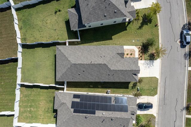 122 Bluestem DR, Elgin, TX 78621