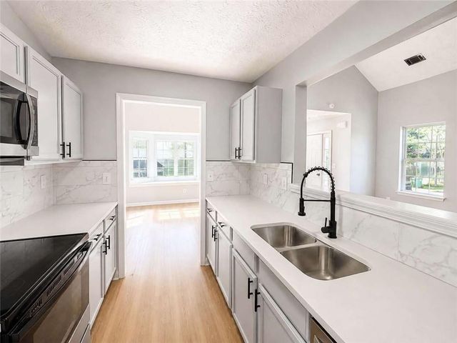 6341 Wellington Walk Way, Lithonia, GA 30058