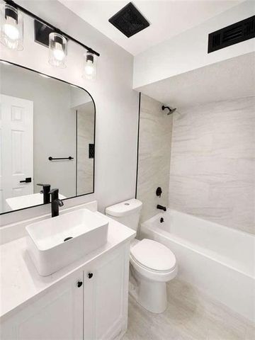 6341 Wellington Walk Way, Lithonia, GA 30058