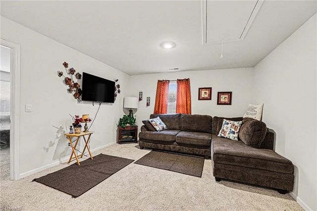 236 Ashfield Lane, Lexington, NC 27292