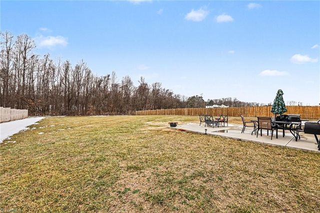 236 Ashfield Lane, Lexington, NC 27292