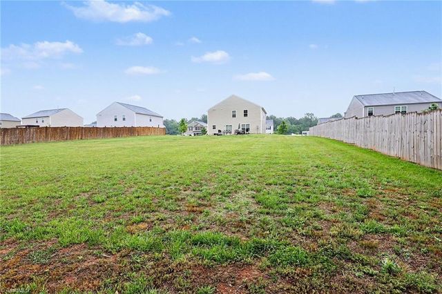 236 Ashfield Lane, Lexington, NC 27292