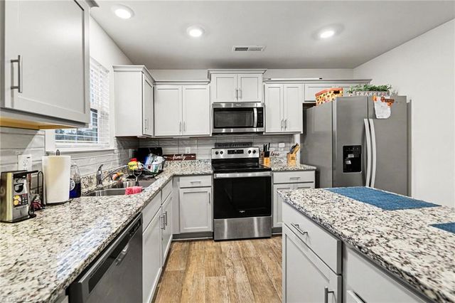 236 Ashfield Lane, Lexington, NC 27292