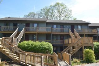 9337 S Pointe Retreat Drive, Bloomington, IN 47401