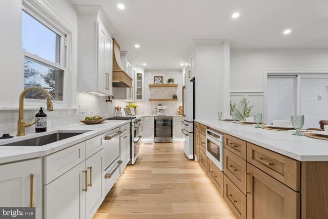 249 BROOKLINE BLVD, Havertown, PA 19083