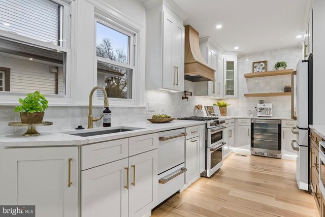 249 BROOKLINE BLVD, Havertown, PA 19083