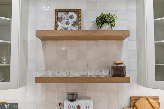 249 BROOKLINE BLVD, Havertown, PA 19083