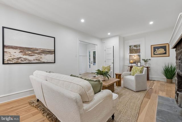 249 BROOKLINE BLVD, Havertown, PA 19083