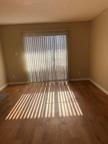 12615 Brookglade Circle 211, Houston, TX 77099