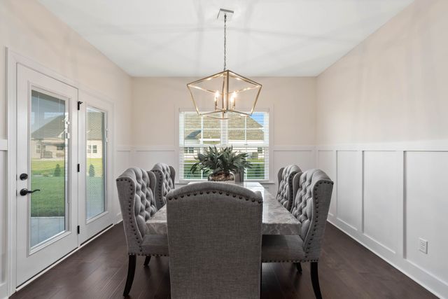 4032 Edmond Dr, Murfreesboro, TN 37127