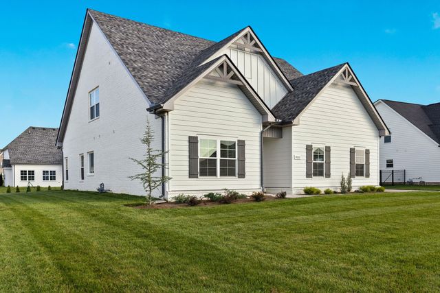 4032 Edmond Dr, Murfreesboro, TN 37127