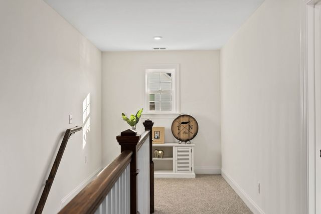 4032 Edmond Dr, Murfreesboro, TN 37127