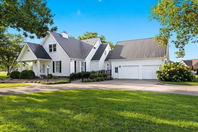 4032 Edmond Dr, Murfreesboro, TN 37127