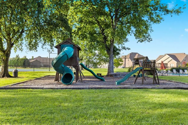 4032 Edmond Dr, Murfreesboro, TN 37127