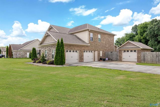 76 Nicole Drive, Decatur, AL 35603