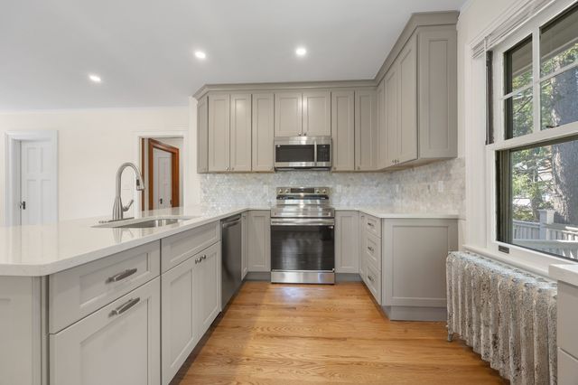 56 Vinton Street 4, Melrose, MA 02176