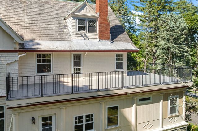 56 Vinton Street 4, Melrose, MA 02176