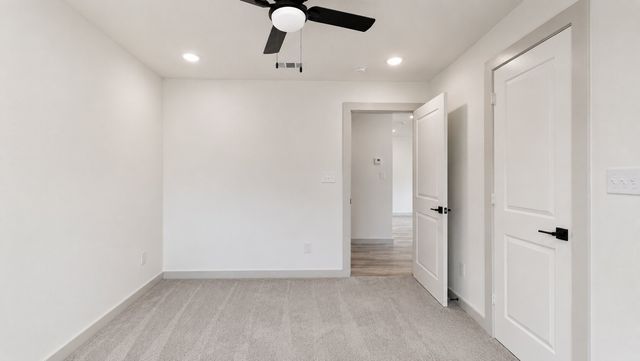 2126 Marfa Avenue, Dallas, TX 75216