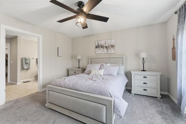 5218 Pigeon Creek Court, Fort Wayne, IN 46825