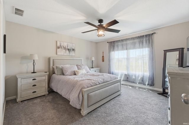 5218 Pigeon Creek Court, Fort Wayne, IN 46825