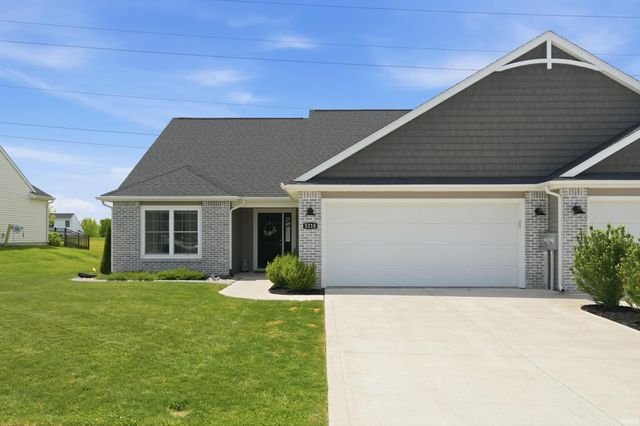 5218 Pigeon Creek Court, Fort Wayne, IN 46825