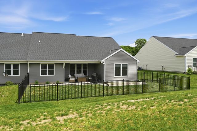 5218 Pigeon Creek Court, Fort Wayne, IN 46825