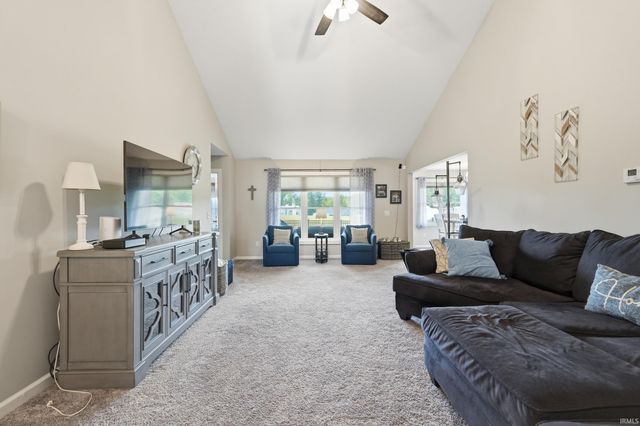 5218 Pigeon Creek Court, Fort Wayne, IN 46825