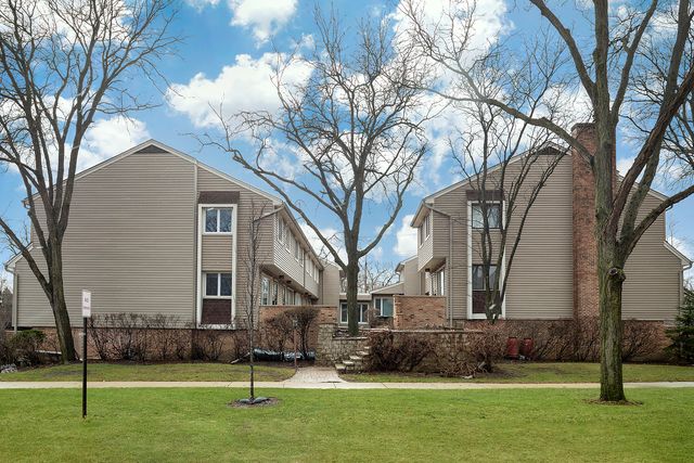 1150 Meadow Road, Northbrook, IL 60062