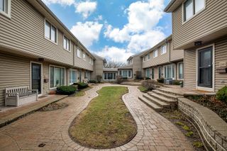 1150 Meadow Road, Northbrook, IL 60062