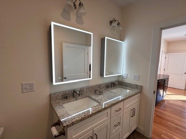 61 Spring Hill Dr 61, Uxbridge, MA 01569