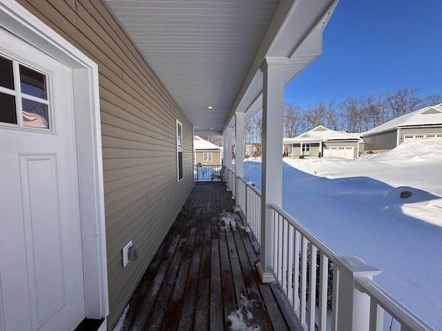 61 Spring Hill Dr 61, Uxbridge, MA 01569