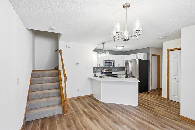 17471 Gettysburg Way, Lakeville, MN 55044